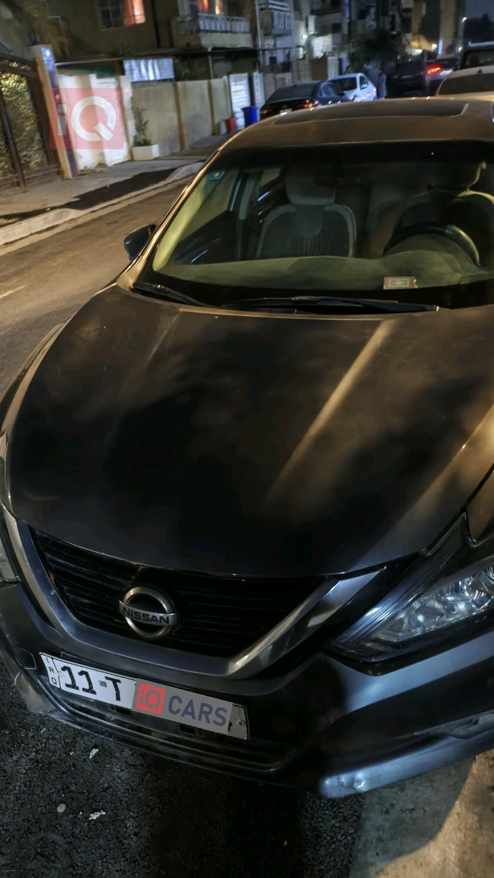 نيسان ألتيما